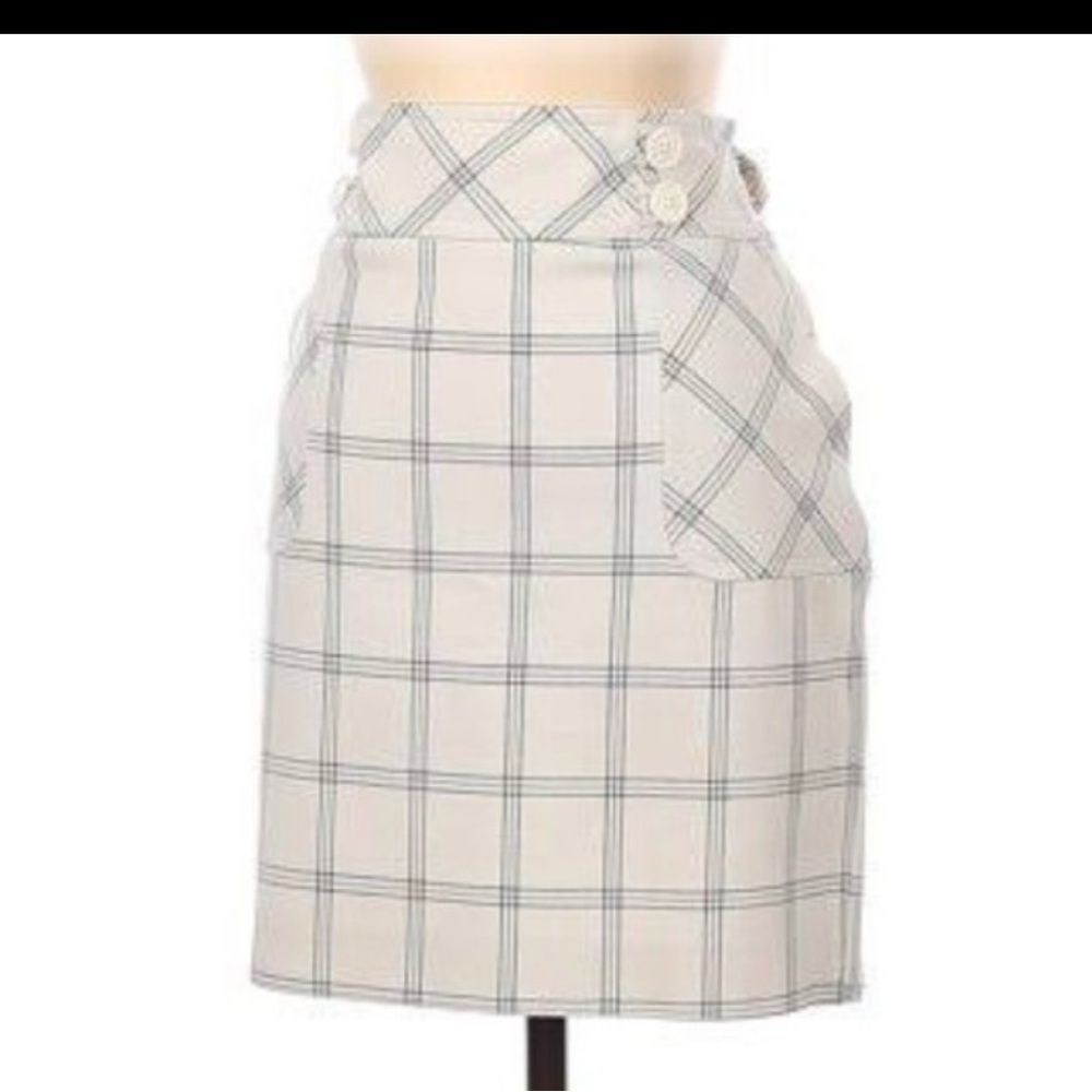 Loft Women’s white checkered pattern lined pencil skirt buttons pockets size 8